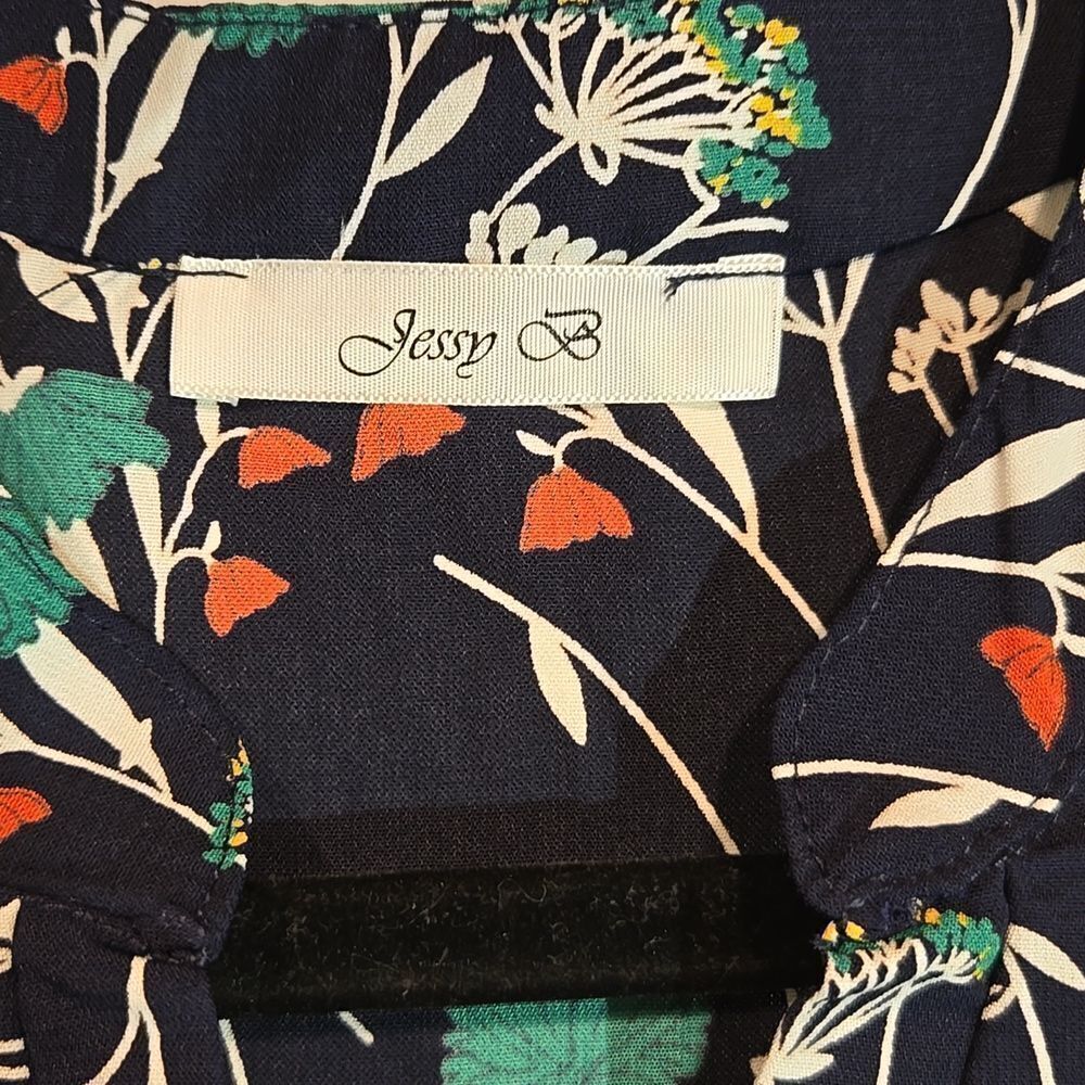 Jessy B navy blue floral tunic top size XS - Picture 5 of 7